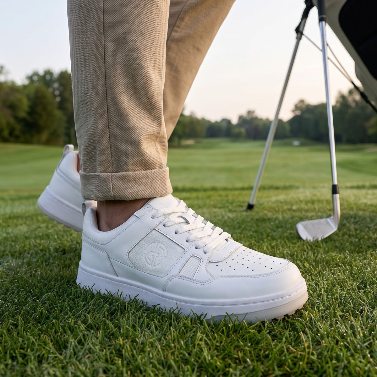 P101 Leather Golf Shoes. No Spikes. No Limits.