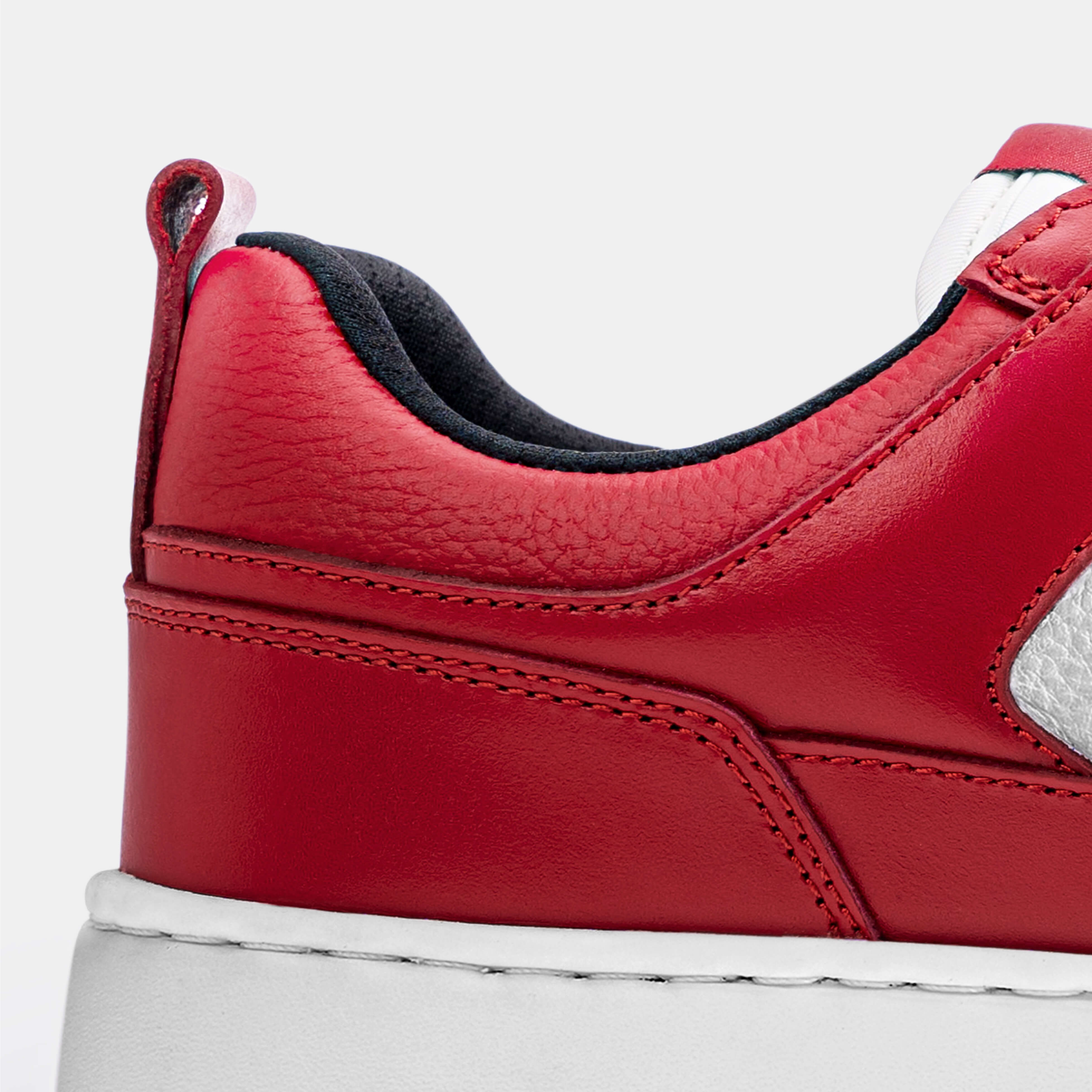 P101 Golf Shoes / Red
