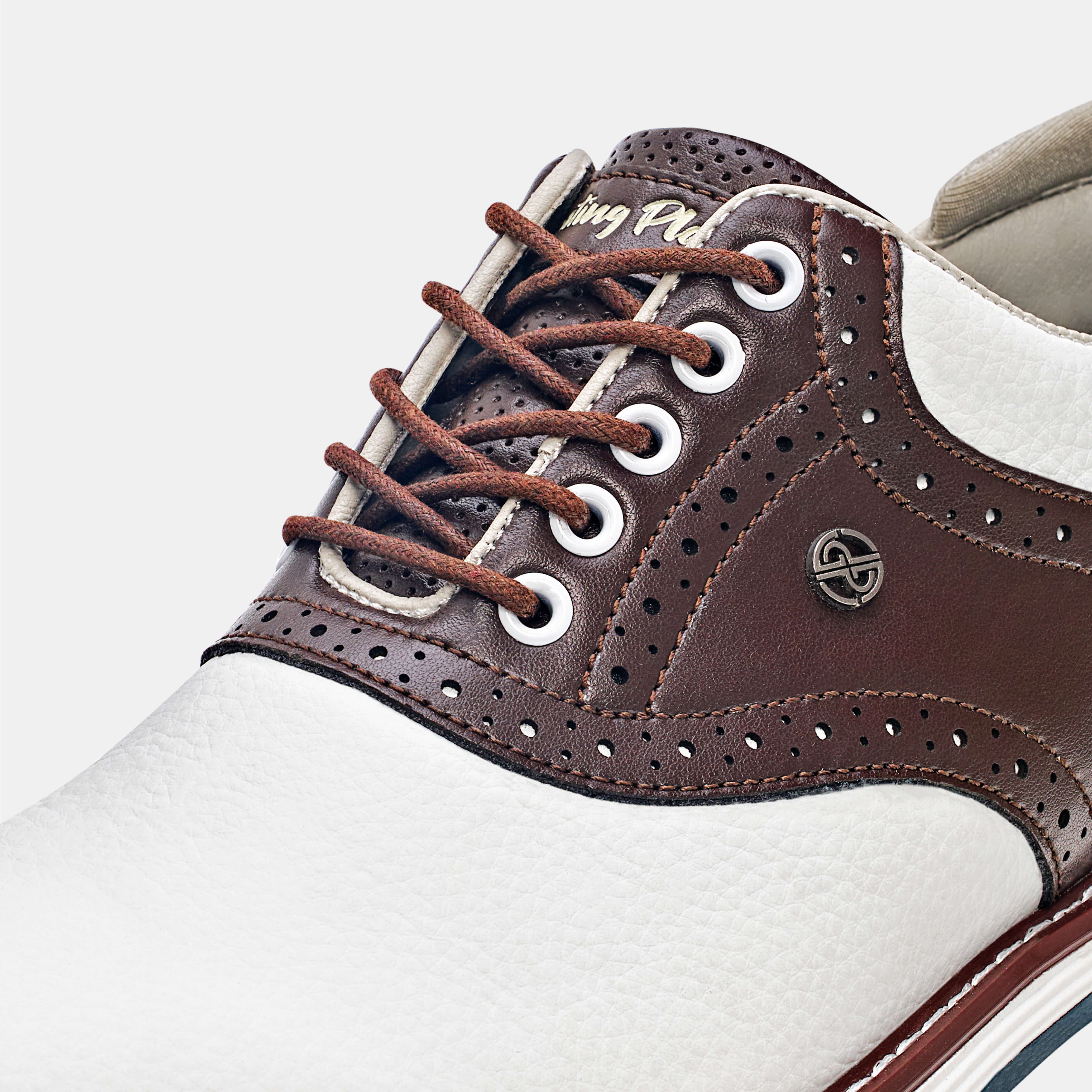 G3 Men's Professional Spikeless Golf Shoes / Brown