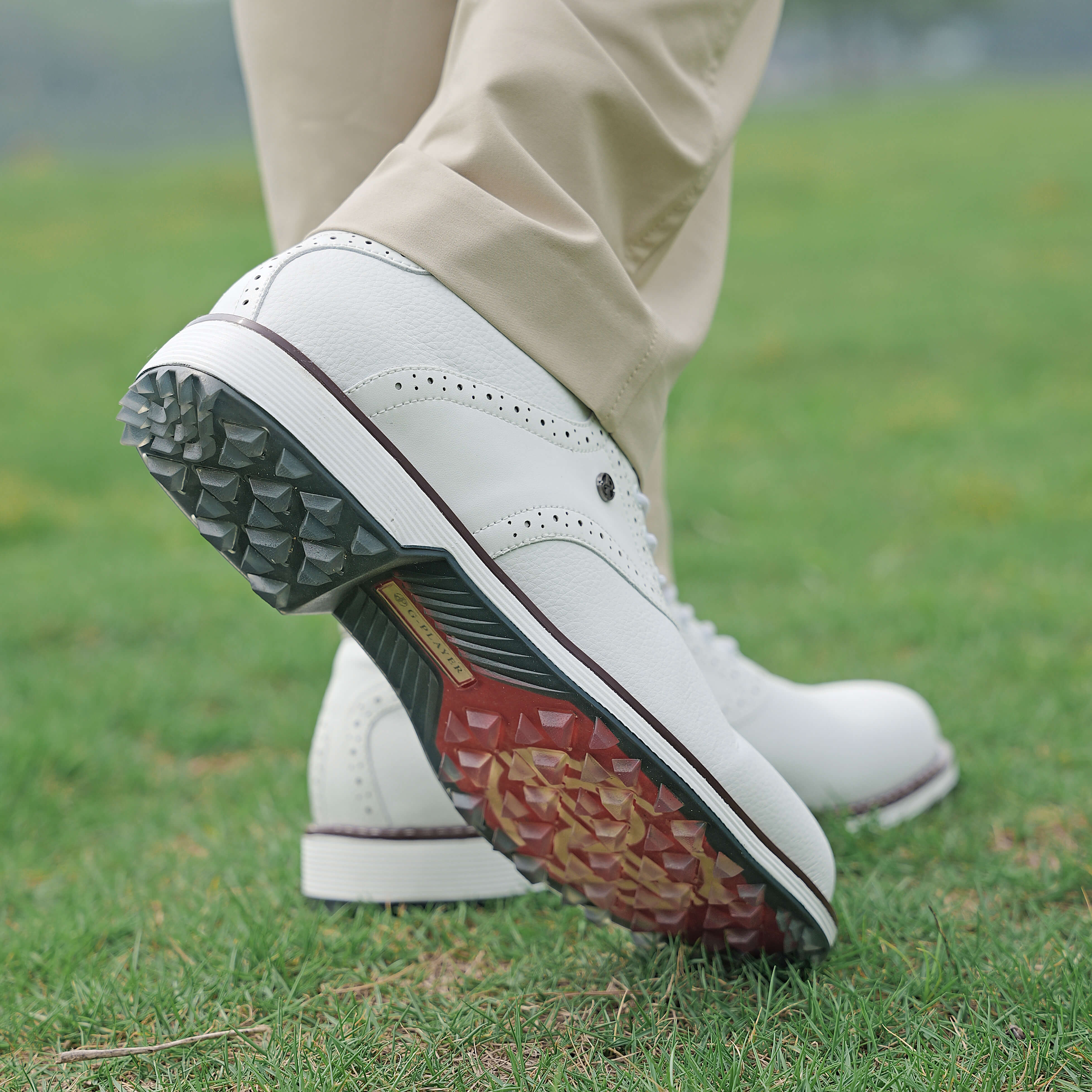 G3 Men's Professional Spikeless Golf Shoes / White