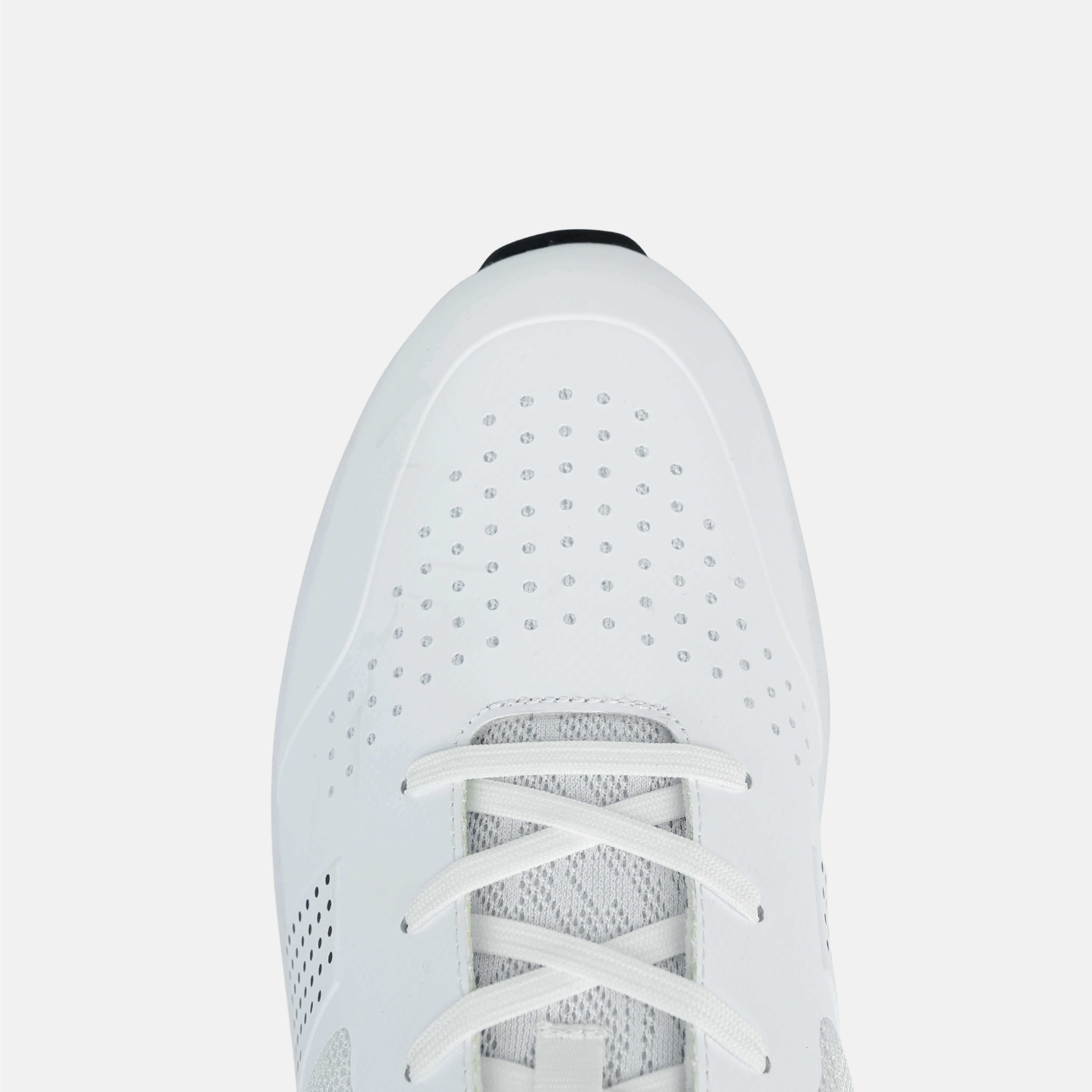 MX515 Men's Breathable Spikeless Golf Shoes / White