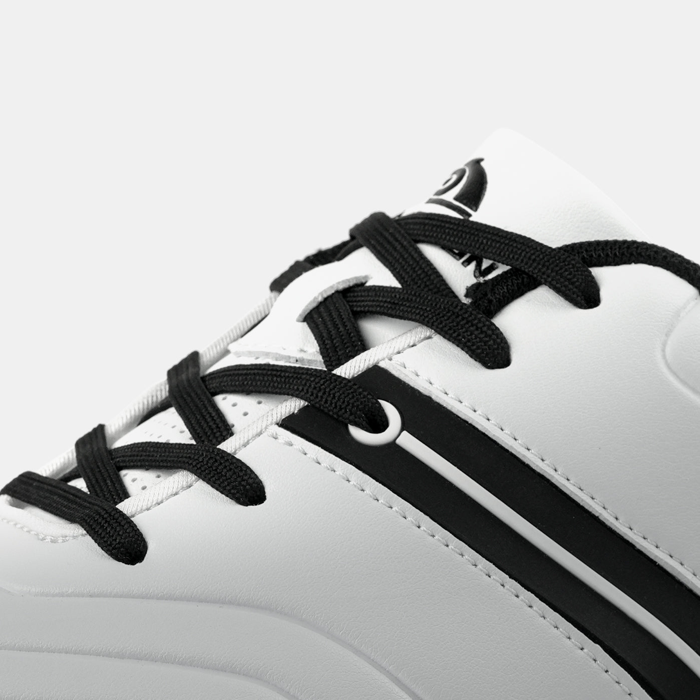 G517 Men's Professional Spikes Golf Shoes / White
