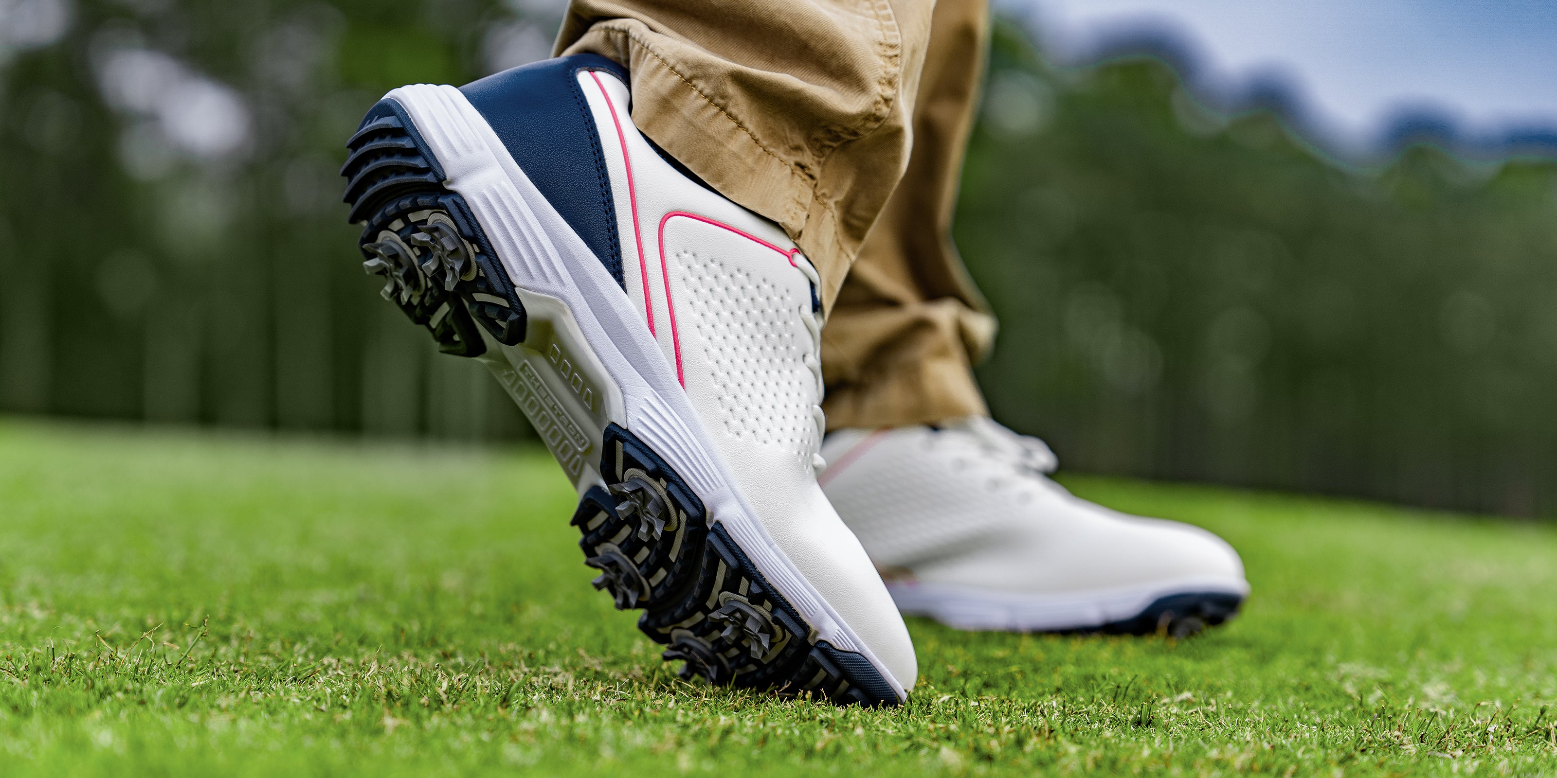 G617 Men's Professional Spikes Golf Shoes / Black