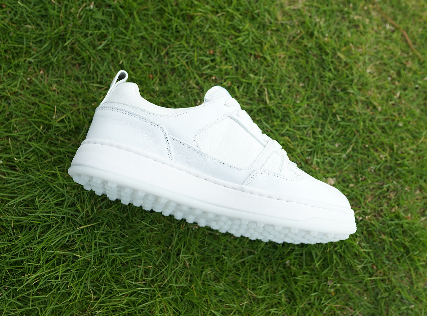 Goating Player P101 Splikeless Golf Shoes/White