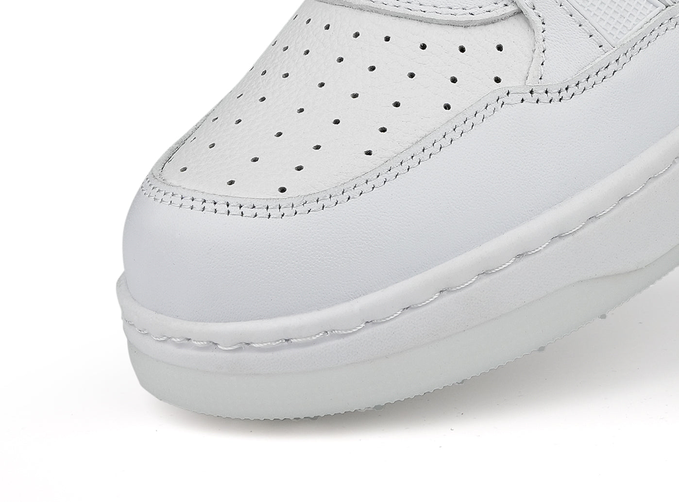 Goating Player P101 Splikeless Golf Shoes/White