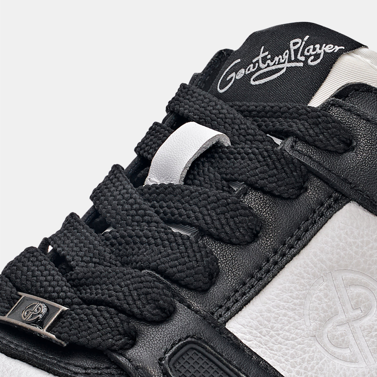 P101 Leather Golf Shoes. No Spikes. No Limits.
