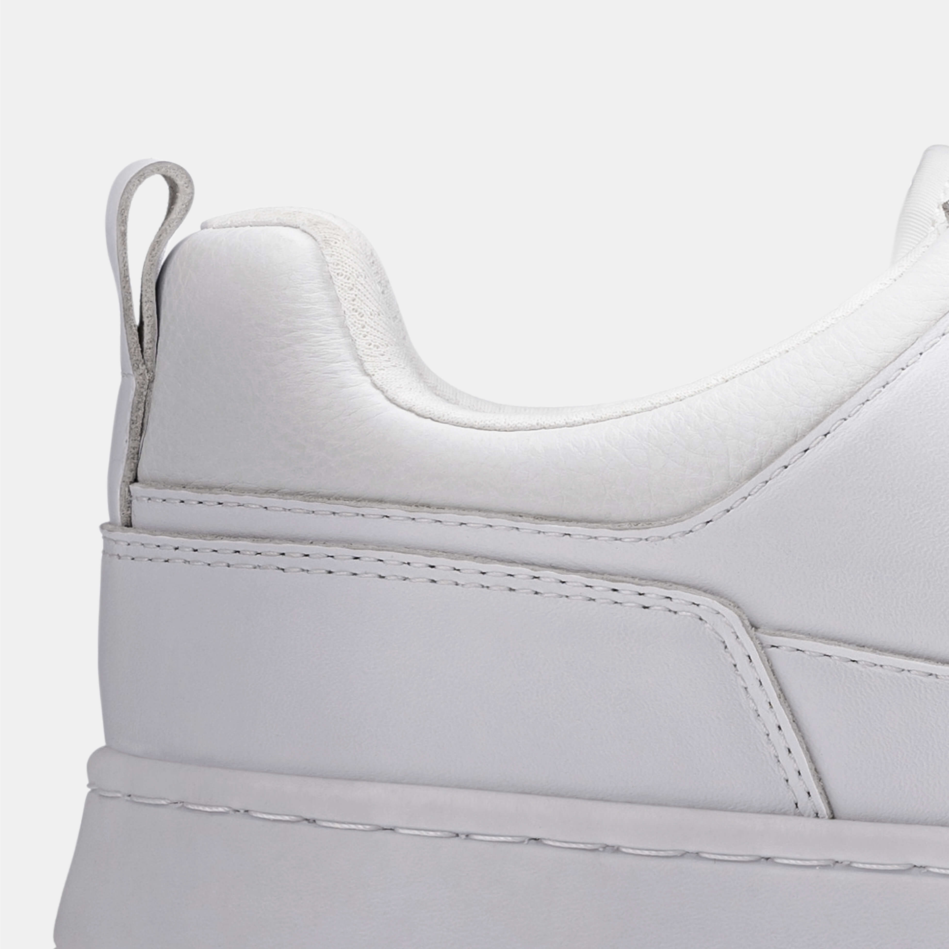 P101 Golf Shoes /White